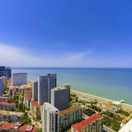 Luxury Beach Front Hotel Μπατούμι Εξωτερικό φωτογραφία