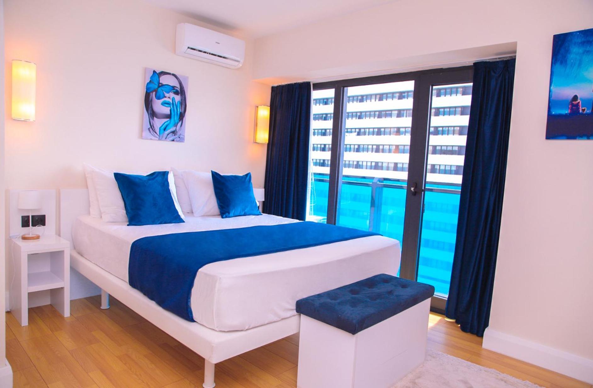 Luxury Beach Front Hotel Μπατούμι Εξωτερικό φωτογραφία