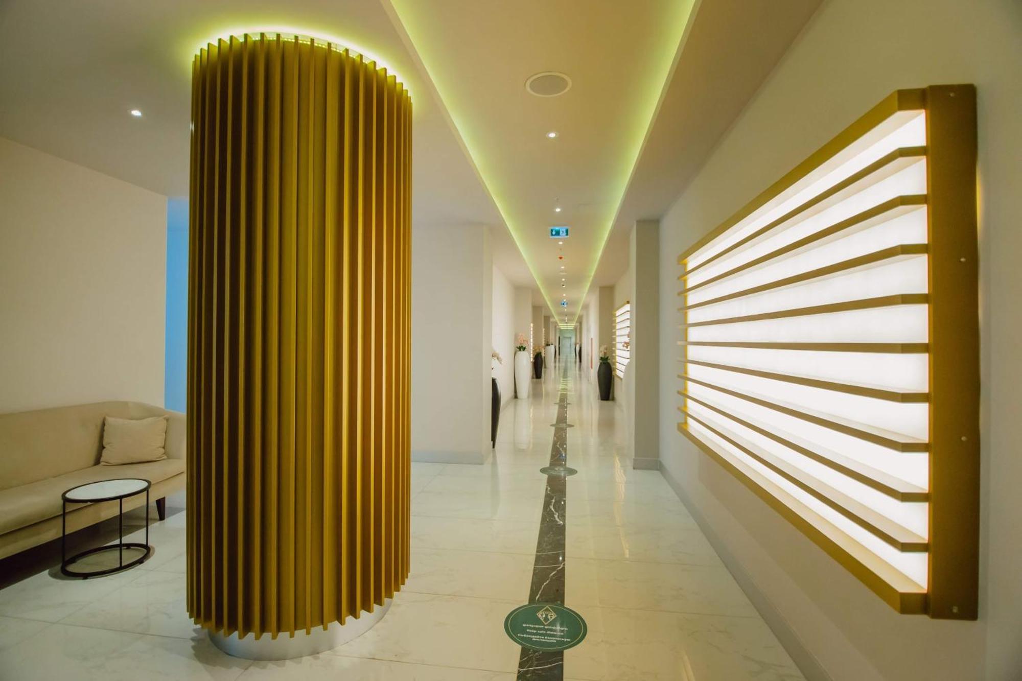 Luxury Beach Front Hotel Μπατούμι Εξωτερικό φωτογραφία