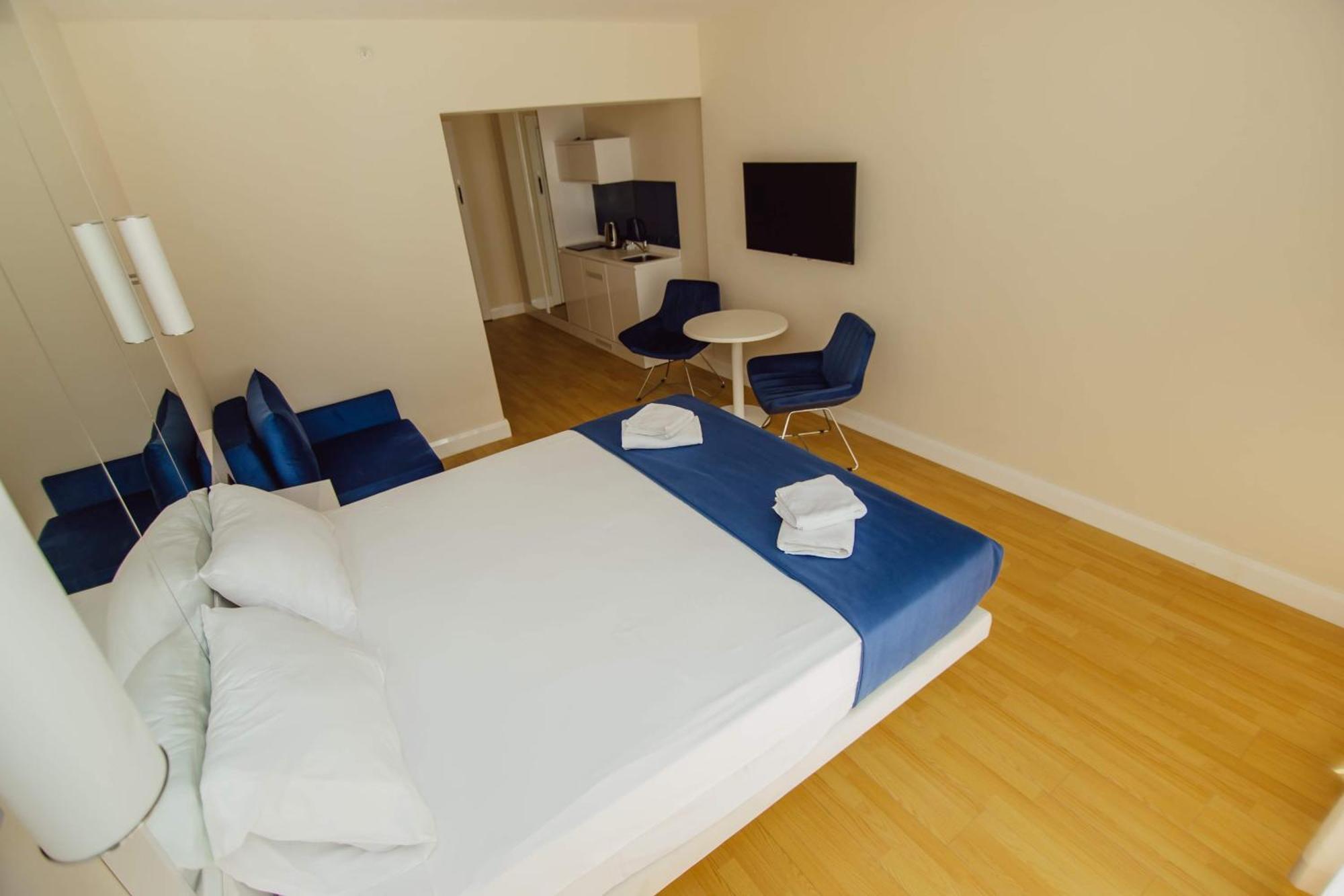 Luxury Beach Front Hotel Μπατούμι Εξωτερικό φωτογραφία